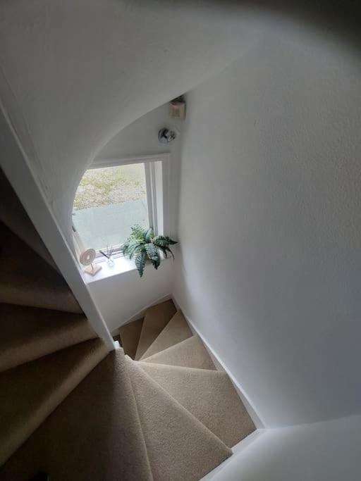 Clifftop Mews - Westcliff - - Pet Friendly! *