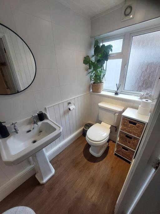 Clifftop Mews - Westcliff - - Pet Friendly! Holiday home Ramsgate