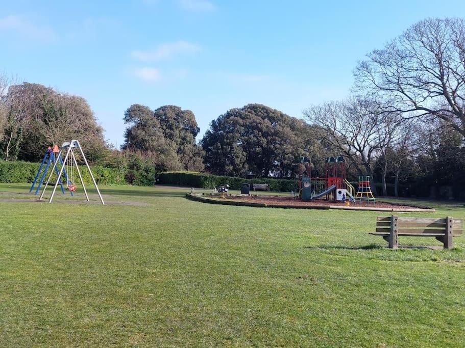 Holiday home Clifftop Mews - Westcliff - - Pet Friendly! Ramsgate